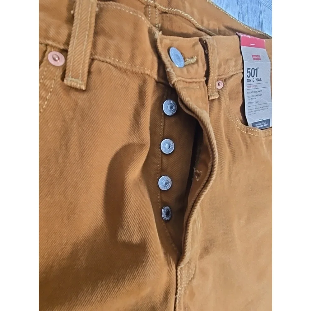Levi's 501 Mens Jeans 33x30 Straight Leg Brown Sits at Waist Relaxed Thru Thigh
